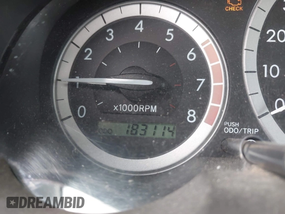 2005 Toyota Sienna XLE with VIN 5TDZA22C55S227647, listed as a IAAI auction lot 42007645 with 183,114 mi miles and . Bid and sale history available at carsss.com. Image 7.