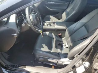 2020 Mazda 3 Select z VIN 3MZBPBCM7LM125977, wystawiony jako Copart lot #59440065 z przebiegiem 86 458 mil mil oraz Szkoda całkowita • Salvage title. Historia ofert i sprzedaży dostępna na DreamBid. Obrazek 7.