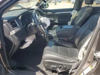 2017 Toyota Highlander XLE with VIN 5TDJZRFH9HS412874, listed as a Copart auction lot 62018815 with 109,212 mi miles and Salvage title. Bid and sale history available at DreamBid. Image 7.