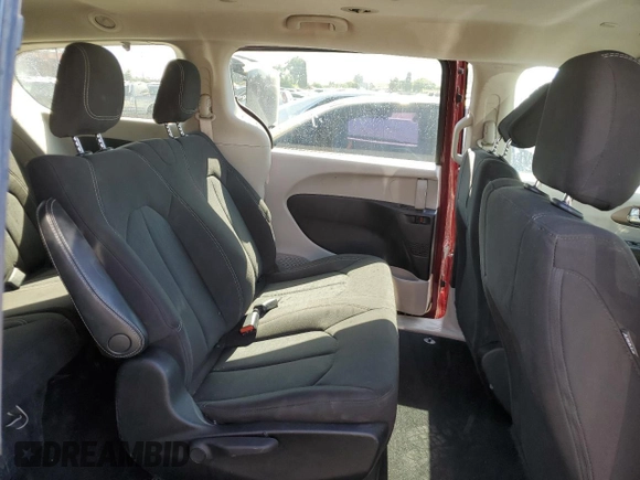 2021 Chrysler Voyager L z VIN 2C4RC1AG4MR558297, wystawiony jako Copart lot #56072405 z przebiegiem 52 842 mil mil oraz Szkody całkowita. Historia ofert i sprzedaży dostępna na DreamBid. Obrazek 11.