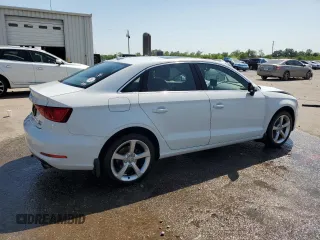 2015 Audi S3 Premium Plus z VIN WAUBFGFF7F1083342, wystawiony jako Copart lot #53637405 z przebiegiem 150 066 mil mil oraz Szkoda całkowita • Salvage title. Historia ofert i sprzedaży dostępna na DreamBid. Obrazek 3.