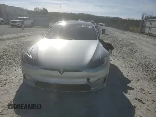 2024 Tesla Model S с VIN 5YJSA1E56RF541102, выставлен на аукционе Copart как лот 42584275 с пробегом Не указан миль и Списание • Salvage title. История ставок и продаж доступна на DreamBid. Изображение 11.