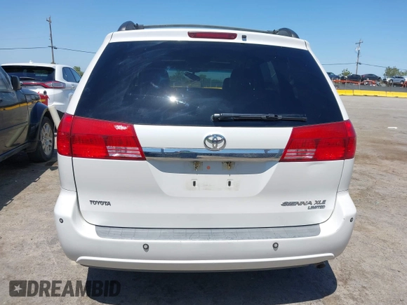 2005 Toyota Sienna XLE with VIN 5TDZA22C25S350614, listed as a IAAI auction lot 42179349 with 219,852 mi miles and . Bid and sale history available at carsss.com. Image 16.
