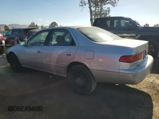 2001 Toyota Camry CE with VIN 4T1BG22K01U059585, listed as a Copart auction lot 89218725 with 253,747 mi miles and Clean Title. Bid and sale history available at carsss.com. Image 2.