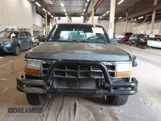1993 Dodge Dakota z VIN 1B7GG23XXPS146273, wystawiony jako IAAI lot #42115602 z przebiegiem 222 740 mil mil oraz . Historia ofert i sprzedaży dostępna na DreamBid. Obrazek 13.