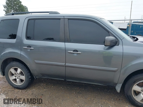 2010 Honda Pilot EX with VIN 5FNYF3H49AB008398, listed as a IAAI auction lot 41516911 with 43,835 mi miles and . Bid and sale history available at carsss.com. Image 13.