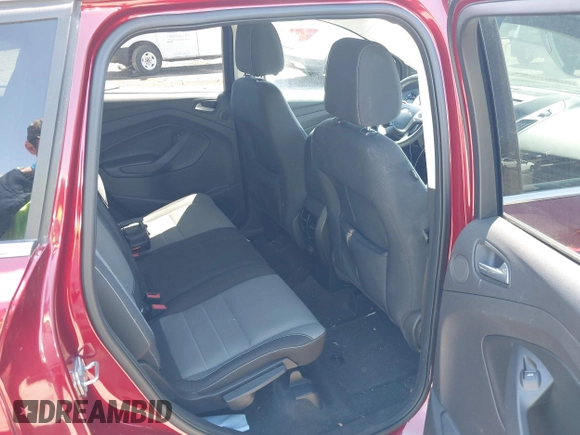 2013 Ford Escape SE with VIN 1FMCU9GX3DUB27683, listed as a IAAI auction lot 42068155 with 94,924 mi miles and . Bid and sale history available at DreamBid. Image 8.