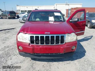 2005 Jeep Grand Cherokee Limited with VIN 1J4HR58N65C618512, listed as a IAAI auction lot 41707308 with 179,234 mi miles. Bid and sale history available at carsss.com. Image 6.