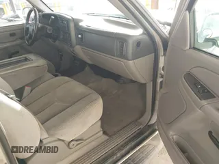 2005 GMC Yukon SLT with VIN 1GKEK13Z95R105420, listed as a IAAI auction lot 41680727 with 230,705 mi miles. Bid and sale history available at carsss.com. Image 5.