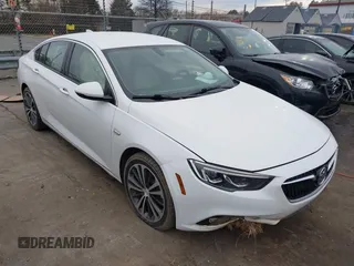 2019 Buick Regal Preferred with VIN W04GL6SX0K1043134, listed as a IAAI auction lot 41275392 with 136,089 mi miles and . Bid and sale history available at DreamBid. Image 1.