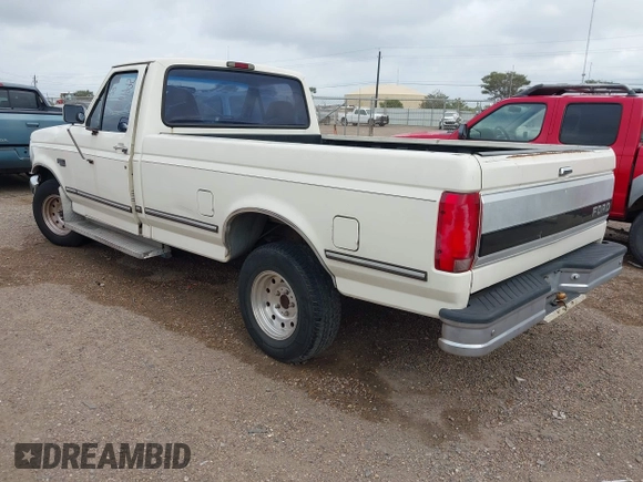 1995 Ford F-150 z VIN 1FTEF15Y7SLB47443, wystawiony jako IAAI lot #42161995 z przebiegiem 267 909 mil mil oraz . Historia ofert i sprzedaży dostępna na DreamBid. Obrazek 3.