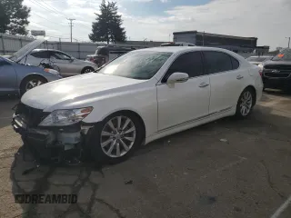 2010 Lexus LS 460 L with VIN JTHDL5EF2A5002578, listed as a Copart auction lot 83389104 with 141,563 mi miles and Salvage title. Bid and sale history available at DreamBid. Image 1.