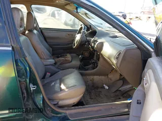 2001 Acura Integra z VIN JH4DB75621S001687, wystawiony jako IAAI lot #41699064 z przebiegiem 261 642 mil mil oraz . Historia ofert i sprzedaży dostępna na DreamBid. Obrazek 5.