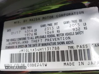 2017 Mazda 6 Grand Touring with VIN JM1GL1X54H1131788, listed as a IAAI auction lot 41640785 with 181,561 mi miles. Bid and sale history available at carsss.com. Image 9.