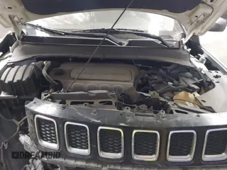 2019 Jeep Compass Trailhawk with VIN 3C4NJDDB8KT668110, listed as a IAAI auction lot 41700848 with 75,855 mi miles and . Bid and sale history available at carsss.com. Image 10.