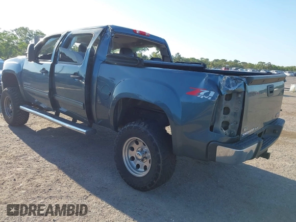 2010 GMC Sierra 1500 SLE z VIN 3GTRKVE30AG239997, wystawiony jako IAAI lot #42056748 z przebiegiem 159 931 mil mil oraz . Historia ofert i sprzedaży dostępna na DreamBid. Obrazek 3.