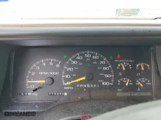 1999 Chevrolet Tahoe with VIN 1GNEC13R9XJ557532, listed as a Copart auction lot 44948845 with 215,360 mi miles and Salvage Title. Bid and sale history available at carsss.com. Image 9.