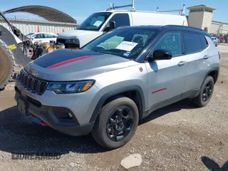 2023 Jeep Compass Trailhawk with VIN 3C4NJDDN2PT567047, listed as a IAAI auction lot 42376543 with 41,924 mi miles and . Bid and sale history available at DreamBid. Image 2.