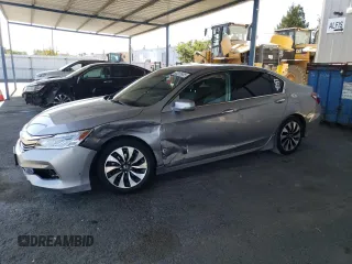 2017 Honda Accord Touring with VIN JHMCR6F75HC016553, listed as a Copart auction lot 63313505 with 81,470 mi miles and Salvage title. Bid and sale history available at DreamBid. Image 1.