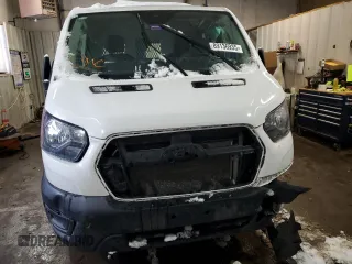 2024 Ford Transit Cargo with VIN 1FTYE1Y88RKA20387, listed as a Copart auction lot 89136935 with 30,190 mi miles and Clean Title. Bid and sale history available at carsss.com. Image 5.