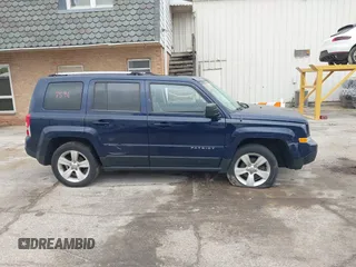 2012 Jeep Patriot Limited z VIN 1C4NJPCBXCD623275, wystawiony jako IAAI lot #42327596 z przebiegiem 59 495 mil mil oraz . Historia ofert i sprzedaży dostępna na DreamBid. Obrazek 14.