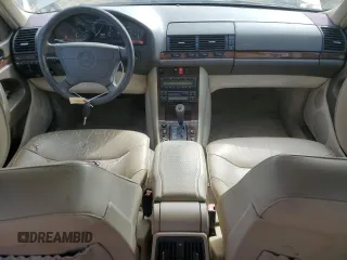 1996 Mercedes-Benz S 320 z VIN WDBGA33E8TA289968, wystawiony jako Copart lot #58446415 z przebiegiem 164 672 mil mil oraz Tytuł czysty. Historia ofert i sprzedaży dostępna na DreamBid. Obrazek 8.