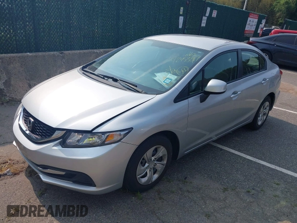 2013 Honda Civic LX z VIN 19XFB2F5XDE243749, wystawiony jako IAAI lot #42453297 z przebiegiem 85 888 mil mil oraz . Historia ofert i sprzedaży dostępna na DreamBid. Obrazek 2.