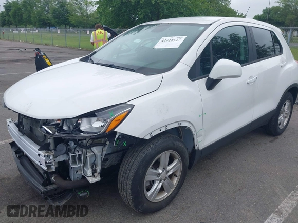 2020 Chevrolet Trax LS with VIN 3GNCJKSB1LL304974, listed as a IAAI auction lot 42428127 with 33,779 mi miles and . Bid and sale history available at DreamBid. Image 17.
