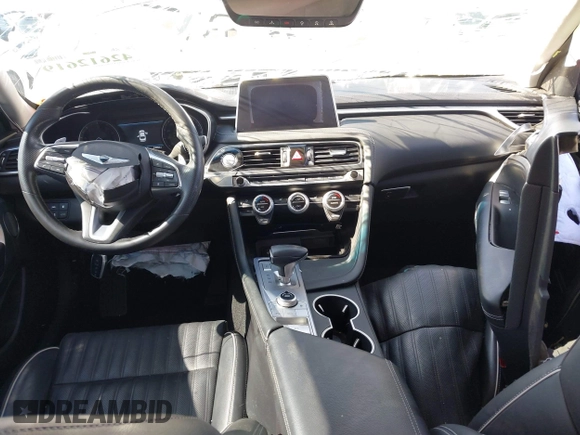 2020 Genesis G70 2.0T z VIN KMTG34LA0LU055791, wystawiony jako IAAI lot #42612619 z przebiegiem 74 582 mil mil oraz . Historia ofert i sprzedaży dostępna na DreamBid. Obrazek 5.