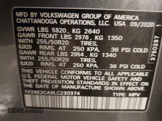 2020 Volkswagen Atlas SE with VIN 1V26E2CA9LC230374, listed as a IAAI auction lot 41336609 with 52,500 mi miles and . Bid and sale history available at DreamBid. Image 9.
