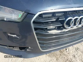 2015 Audi A6 Premium Plus z VIN WAUGFAFC8FN044809, wystawiony jako IAAI lot #41810102 z przebiegiem 153 577 mil mil oraz . Historia ofert i sprzedaży dostępna na DreamBid. Obrazek 17.