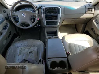 2005 Mercury Mountaineer Convenience z VIN 4M2DU86K65ZJ26504, wystawiony jako Copart lot #68130734 z przebiegiem 199 239 mil mil oraz Tytuł czysty. Historia ofert i sprzedaży dostępna na DreamBid. Obrazek 8.