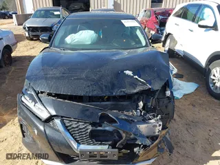 2019 Nissan Maxima S with VIN 1N4AA6AV4KC363424, listed as a IAAI auction lot 41415949 with 112,780 mi miles. Bid and sale history available at carsss.com. Image 12.