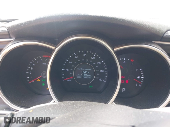 2014 Kia Optima EX z VIN 5XXGN4A77EG338455, wystawiony jako IAAI lot #42071765 z przebiegiem 136 331 mil mil oraz . Historia ofert i sprzedaży dostępna na DreamBid. Obrazek 7.