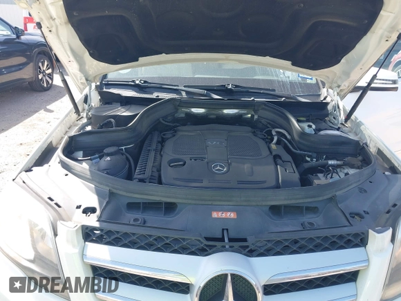 2013 Mercedes-Benz GLK with VIN WDCGG5HB2DG112609, listed as a IAAI auction lot 41723966 with 170,692 mi miles. Bid and sale history available at carsss.com. Image 10.