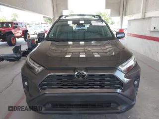 2024 Toyota RAV4 XLE Premium z VIN 2T3C1RFV0RC284225, wystawiony jako IAAI lot #42278949 z przebiegiem 15 765 mil mil oraz . Historia ofert i sprzedaży dostępna na DreamBid. Obrazek 13.