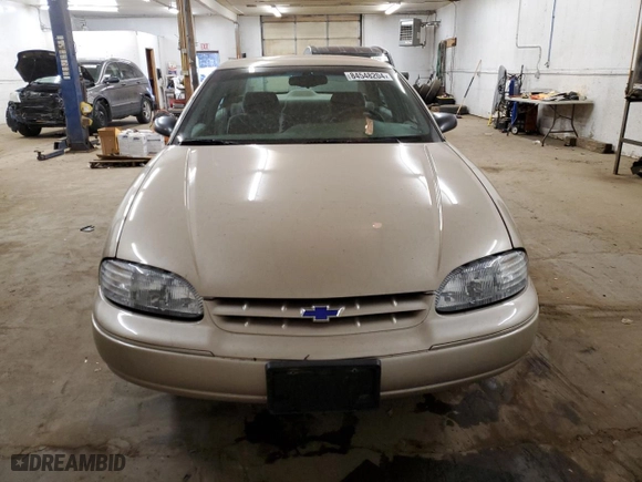 1999 Chevrolet Lumina with VIN 2G1WL52MXX9177386, listed as a Copart auction lot 84548204 with NaN miles and Clean Title. Bid and sale history available at carsss.com. Image 5.