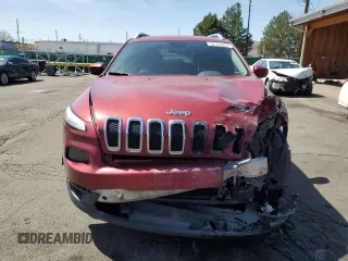 2016 Jeep Cherokee Limited z VIN 1C4PJMDB4GW161926, wystawiony jako Copart lot #52183805 z przebiegiem 331 839 mil mil oraz Szkoda całkowita • Salvage title. Historia ofert i sprzedaży dostępna na DreamBid. Obrazek 5.