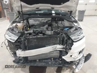 2017 Audi Q3 Premium z VIN WA1ECCFS0HR009385, wystawiony jako IAAI lot #42042437 z przebiegiem 110 341 mil mil oraz . Historia ofert i sprzedaży dostępna na DreamBid. Obrazek 6.