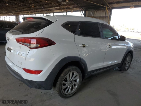 2016 Hyundai Tucson SE with VIN KM8J33A43GU140220, listed as a Copart auction lot 52445205 with 120,297 mi miles and Clean Title. Bid and sale history available at carsss.com. Image 3.
