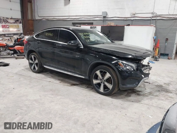 2018 Mercedes-Benz GLC with VIN WDC0J4KB5JF478457, listed as a IAAI auction lot 41584615 with 145,773 mi miles. Bid and sale history available at carsss.com. Image 1.
