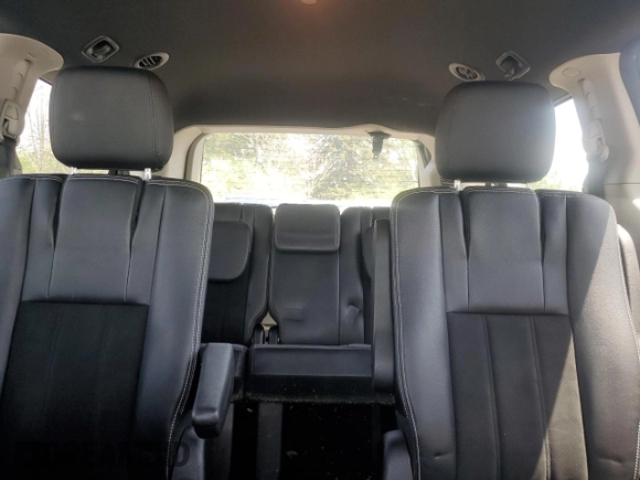 2019 Dodge Grand Caravan SXT with VIN 2C4RDGCG7KR622259, listed as a Copart auction lot 54888855 with 120,613 mi miles and Salvage Title. Bid and sale history available at DreamBid. Image 10.