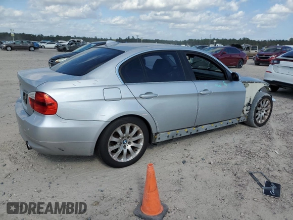 2007 BMW 3 Series 335i with VIN WBAVB73547VF52520, listed as a Copart auction lot 81725714 with 157,455 mi miles and Clean Title. Bid and sale history available at carsss.com. Image 3.