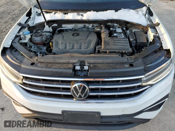 2022 Volkswagen Tiguan SE with VIN 3VV2B7AX2NM122341, listed as a Copart auction lot 86706564 with 27,709 mi miles and Salvage title. Bid and sale history available at DreamBid. Image 12.