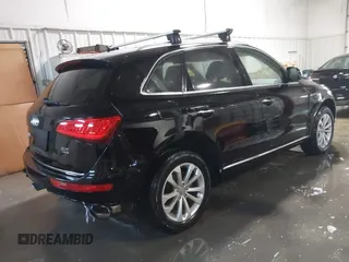 2017 Audi Q5 Premium with VIN WA1C2AFP0HA089098, listed as a IAAI auction lot 41256921 with 71,777 mi miles. Bid and sale history available at carsss.com. Image 4.