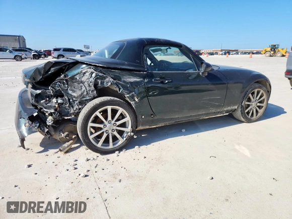 2008 Mazda MX-5 Miata Touring with VIN JM1NC26F180148982, listed as a Copart auction lot 61229135 with 170,174 mi miles and Clean title. Bid and sale history available at DreamBid. Image 3.
