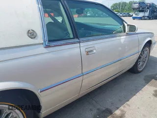 2001 Cadillac Eldorado ESC with VIN 1G6EL12Y01B104230, listed as a IAAI auction lot 42521397 with 60,570 mi miles and . Bid and sale history available at DreamBid. Image 6.
