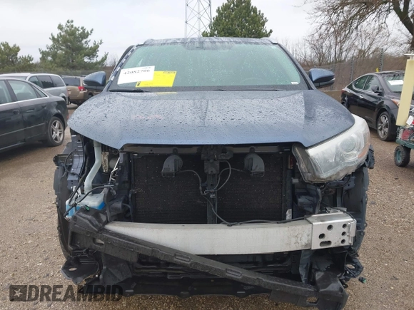 2015 Toyota Highlander Limited z VIN 5TDDKRFH6FS092511, wystawiony jako IAAI lot #42082706 z przebiegiem 137 384 mil mil oraz . Historia ofert i sprzedaży dostępna na DreamBid. Obrazek 13.