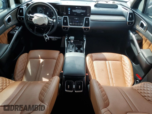 2022 Kia Sorento X-Line SX Prestige z VIN 5XYRKDLF6NG115230, wystawiony jako Copart lot #55872435 z przebiegiem 41 173 mil mil oraz Nie do naprawy • Non repairable. Historia ofert i sprzedaży dostępna na DreamBid. Obrazek 8.