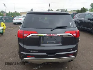 2017 GMC Acadia Denali z VIN 1GKKNXLS8HZ135349, wystawiony jako IAAI lot #42288358 z przebiegiem 130 093 mil mil oraz . Historia ofert i sprzedaży dostępna na DreamBid. Obrazek 16.